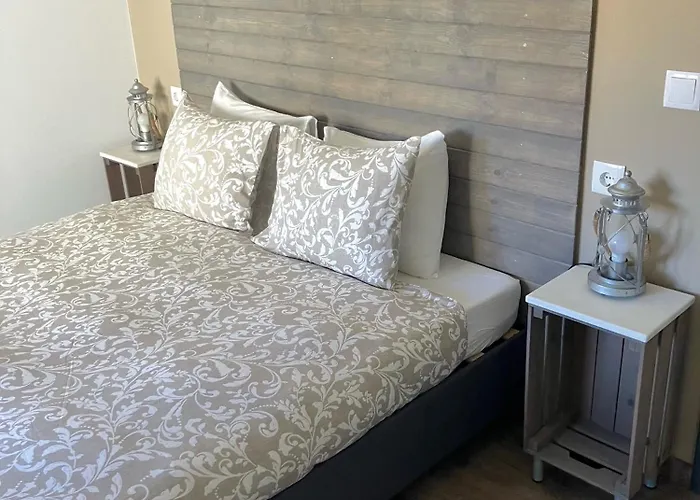 The Globetrotter's 3*